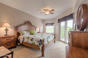 2 室のベッドルーム、アイロン / アイロン台、WiFi、ベッドシーツ