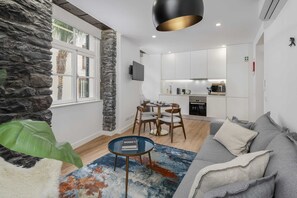 Basic Apartment, 1 Queen Bed with Sofa bed | Living area | TV - Queimada Lodges by An Island Apart (Funchal)
