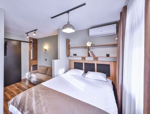 1 habitación, ropa de cama de alta calidad y minibar 