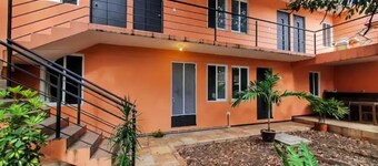 Comfortable super location room