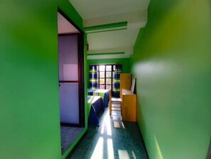 1 soverom, wi-fi (inkludert) og sengetøy