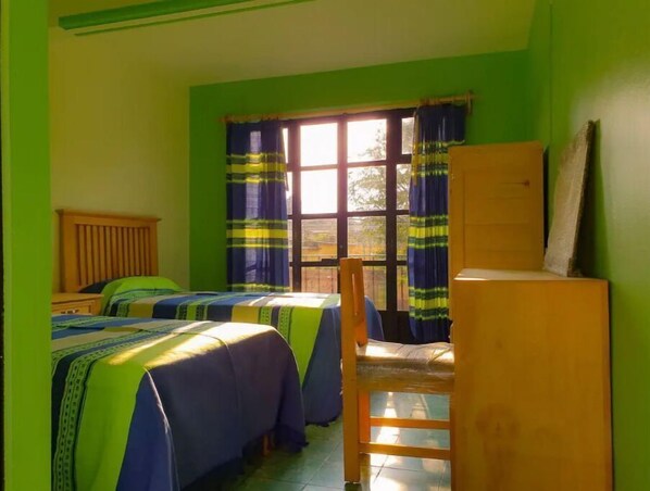 1 habitación, wifi gratis y ropa de cama
