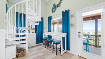 Condo | In-room dining