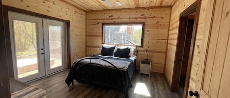 Family Cabin, 4 Bedrooms, River View