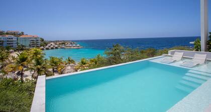 Blue Bay Golf & Beach resort - Villa Bocazul 2, private pool and stunning view
