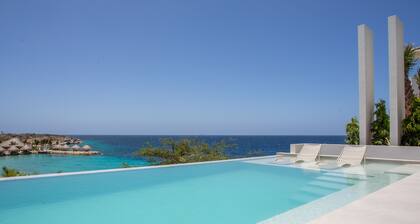 Blue Bay Golf & Beach resort - Villa Bocazul 2, private pool and stunning view