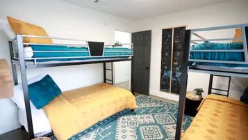 3 chambres, Wi-Fi gratuit, draps fournis