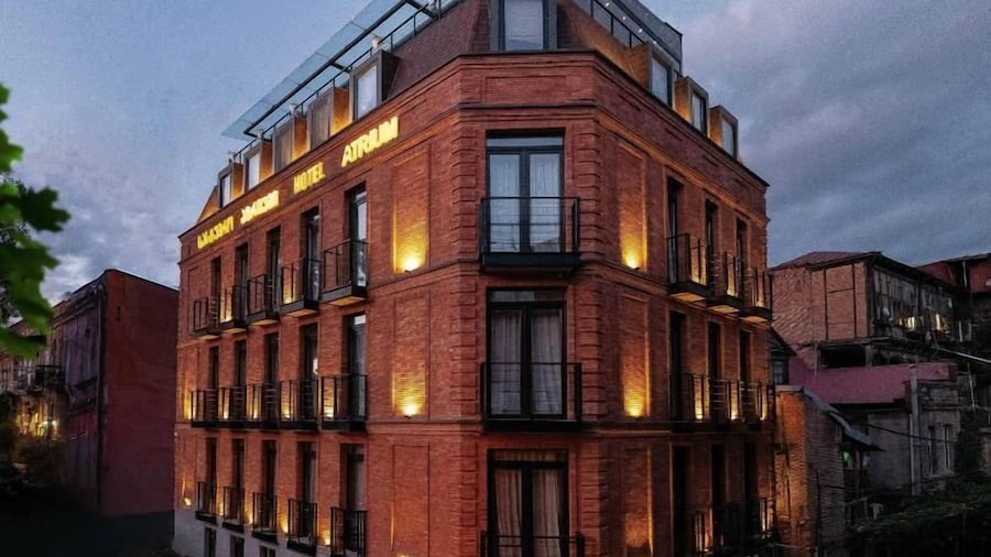 Atrium Boutique Hotel