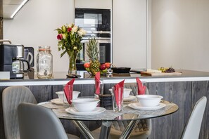 Lägenhet | Restauranger