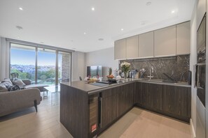 アパートメント | 専用キッチン | 冷蔵庫、電子レンジ、オーブン、コンロ