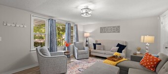 Downtown Dahlonega Destination - Dog Friendly