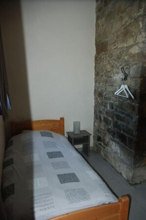 2 habitaciones, wifi y ropa de cama 