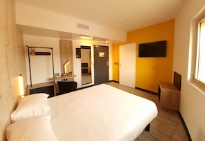 Desk, soundproofing, free WiFi, bed sheets - B&B HOTEL Nice Stade Riviera (Nice)