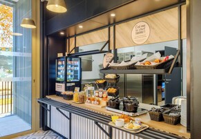 每日供应自助式早餐（需付费）