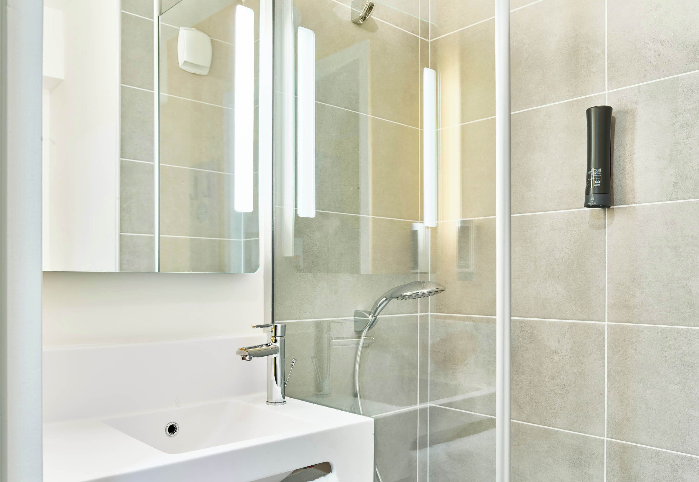 Foto - B&B HOTEL Cergy Saint-Christophe Gare