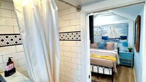 1 soverom, strykejern/-brett, wi-fi og sengetøy