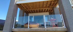 Outdoor dining - Absolute beachfront "Waimiro" Paihia (Paihia)
