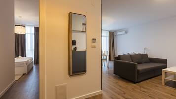 Premier Apartment | Living area