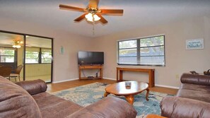 تلفزيون، مكتب