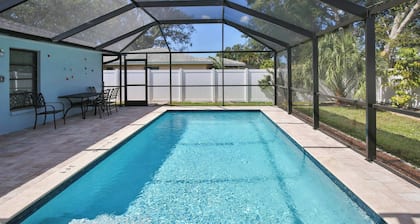 3 Bedroom house close to everything in Sarasota