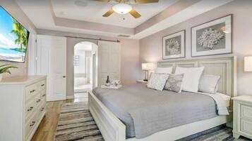 5 slaapkamers, een strijkplank/strijkijzer, reisbedje, wifi