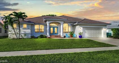 5BR Beach House _ Private Pool _ Beach Access Incl