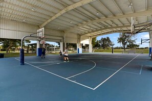 Sport court