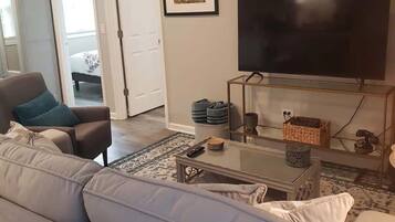 2 chambres, fer et planche Ă repasser, lit parapluie, Wi-Fi