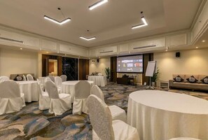 สถานที่จัดงานประชุม