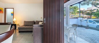 914 - Casa 3 dormitórios para 8 pessoas