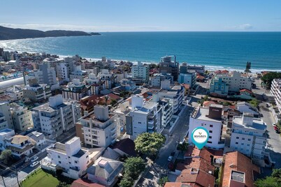 914 - Casa 3 dormitórios para 8 pessoas