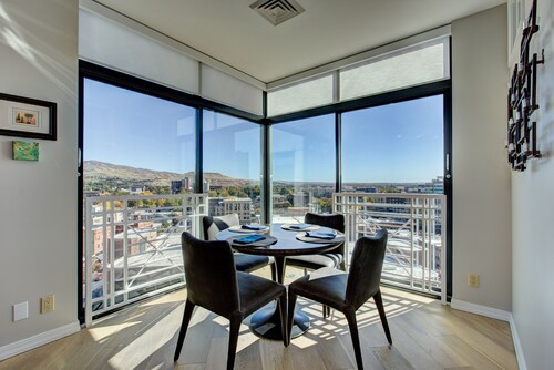 Upscale High Tower Living-Downtown Boise