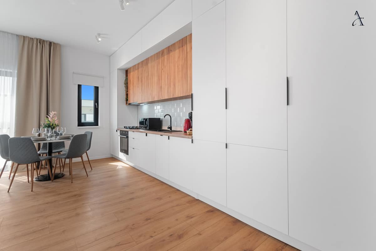 premium apartment | living area | flat-screen tv