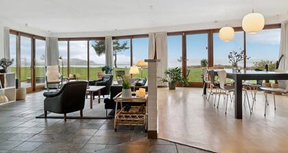 Cozy home in Malling with WiFi