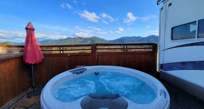 4 units includes two cottages and two trailers with king and queen beds, kitchens, and dining areas.