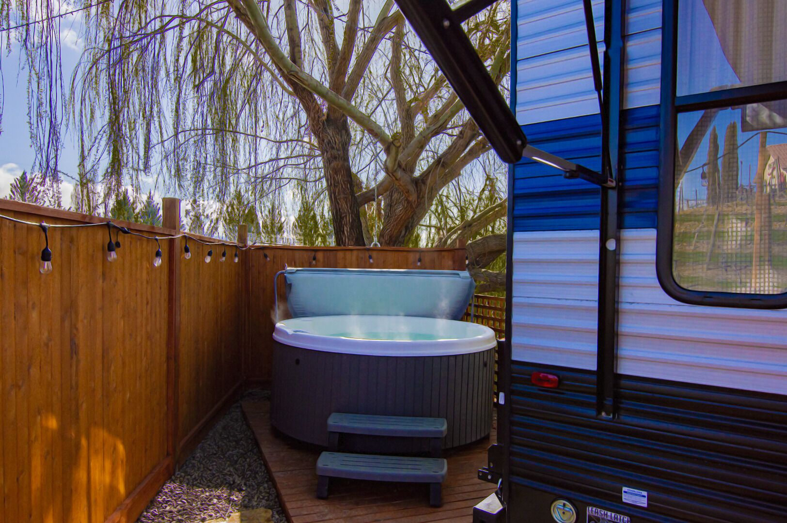 Baignoire à remous extérieure