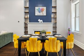 Dining - 6min to Pittsburgh Zoo,Pet Friendly,Near Butler St (Pittsburgh)