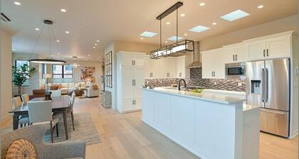 2 bedrooms, office with sofa bed, sofa bed in living room, 3 bathrooms