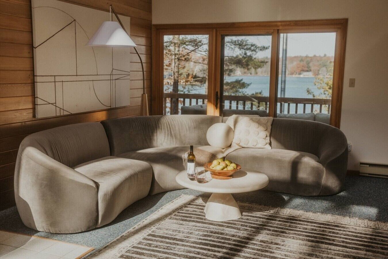 TV, fireplace, ping pong
