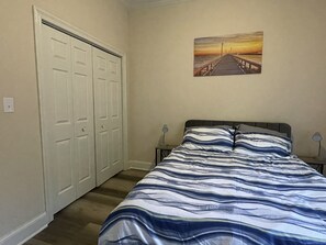 1 bedroom, iron/ironing board, WiFi, bed sheets