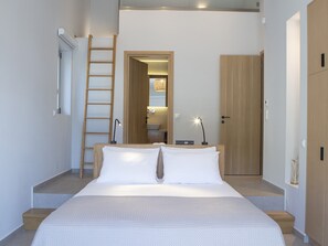 2 bedrooms, iron/ironing board, travel crib, WiFi
