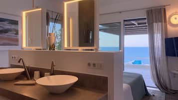 6 Schlafzimmer, Bügeleisen/Bügelbrett, WLAN, Bettwäsche