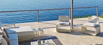 Villa Oneiro: Exclusive Escape With Private Pontoon & Luxe Amenities