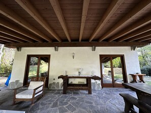 Terrace/patio - The House of the Seven Dwarfs (Germignaga)