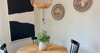 WOODLAND PARK HIDEAWAY - Easy access to Glacier Park
