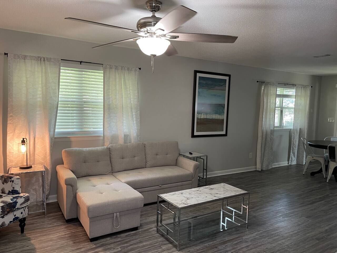 Midtown three bedroom apartment, 3 miles to FSU