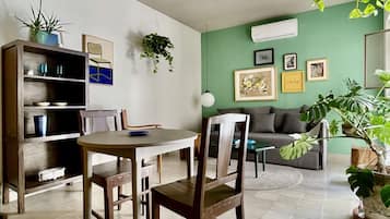 Smart TV de 55 pulgadas con canales digitales