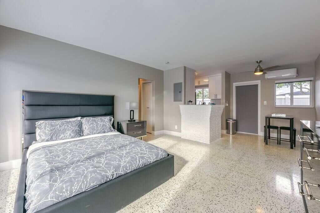 Strykejern/-brett, wi-fi og sengetøy