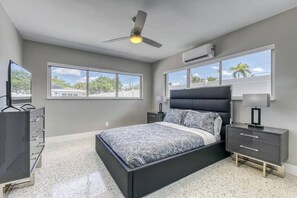 1 bedroom, iron/ironing board, WiFi, bed sheets - 2017-1 Sunshine Manors (Wilton Manors)