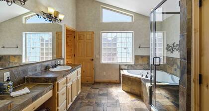 Hot Tub, Game Room, Large Deck w/ Mountain Views, 4bdr Paw Print by Avantstay